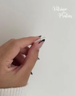 Anel Cravejado Delicado