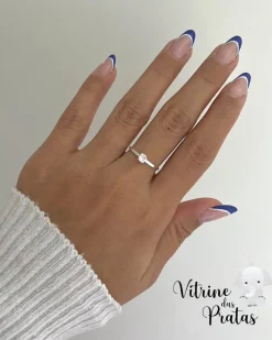 Anel Solitário Delicado