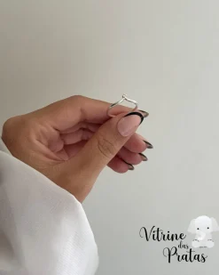 Anel Solitário Ponta com Zircônia