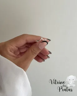 Anel Solitário Ponta com Zircônia