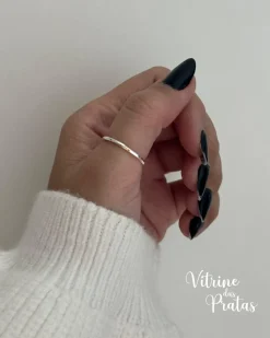 Anel Torcido Minimalista