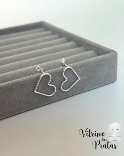 Brinco Coração Vazado