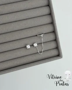 Brinco Ponto de Luz com Piercing Fake