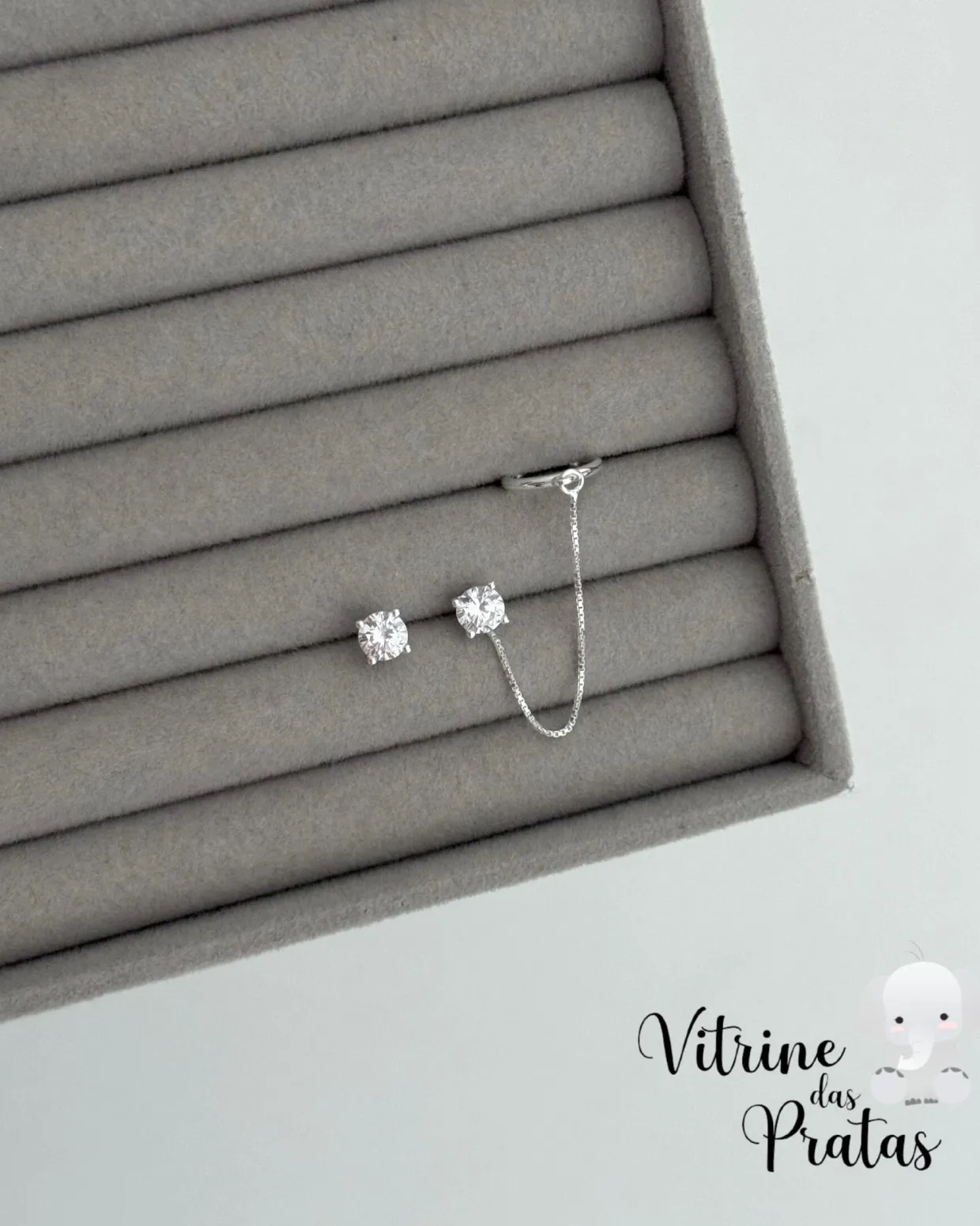 Brinco Ponto de Luz com Piercing Fake