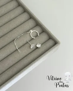 Brinco Ponto de Luz com Piercing Fake