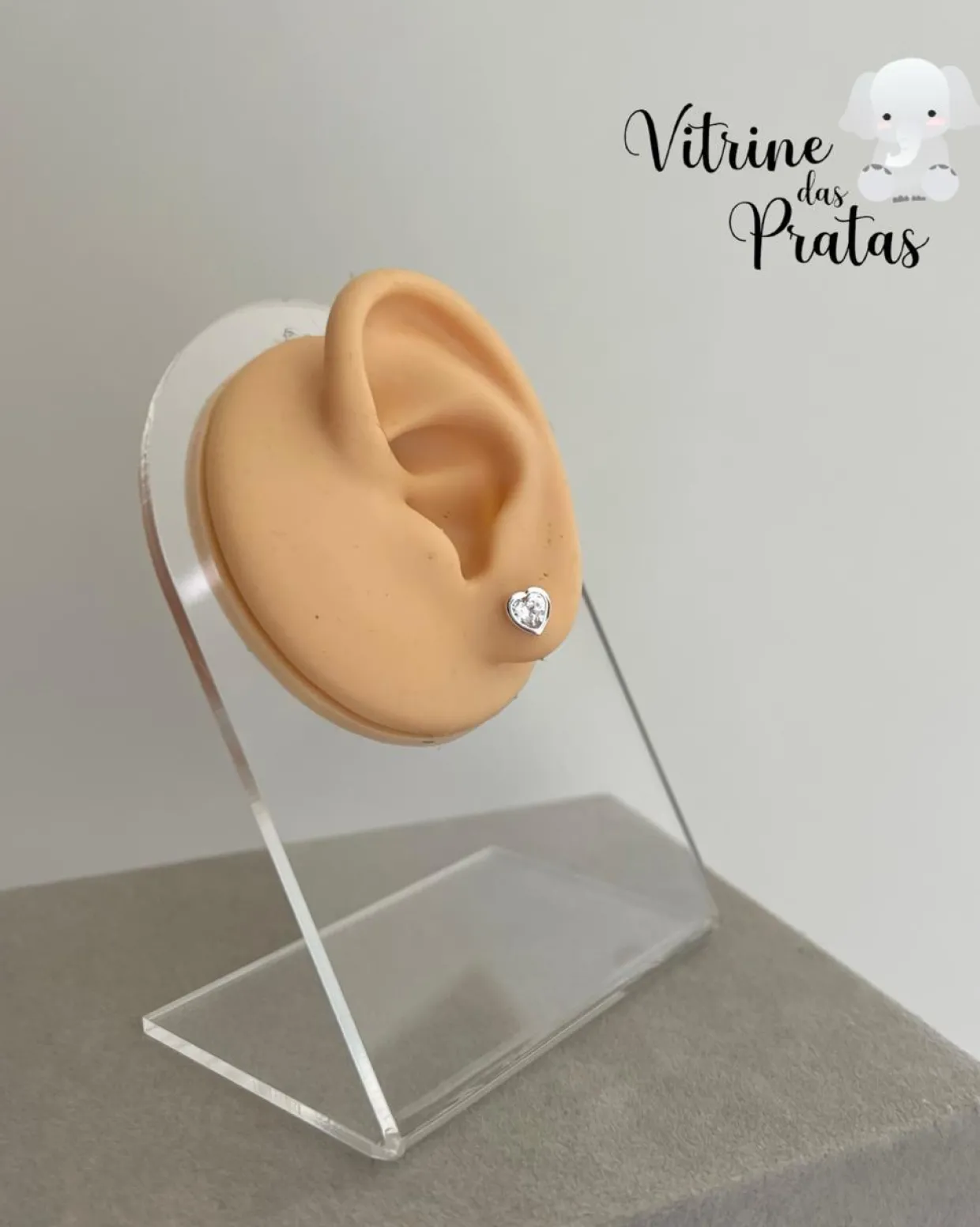 Brinco Ponto de Luz Coração