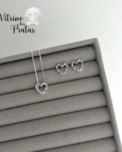 Conjunto Coração Vazado Cravejado Color