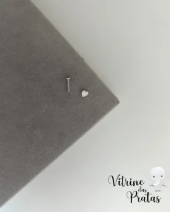 Piercing Pino Coração Cravejado Base Reta