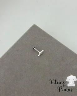 Piercing Pino Raio Cravejado Base Reta
