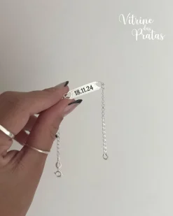 Pulseira Infantil Corações com Plaquinha Personalizada (LEIA A DESCRIÇÃO)